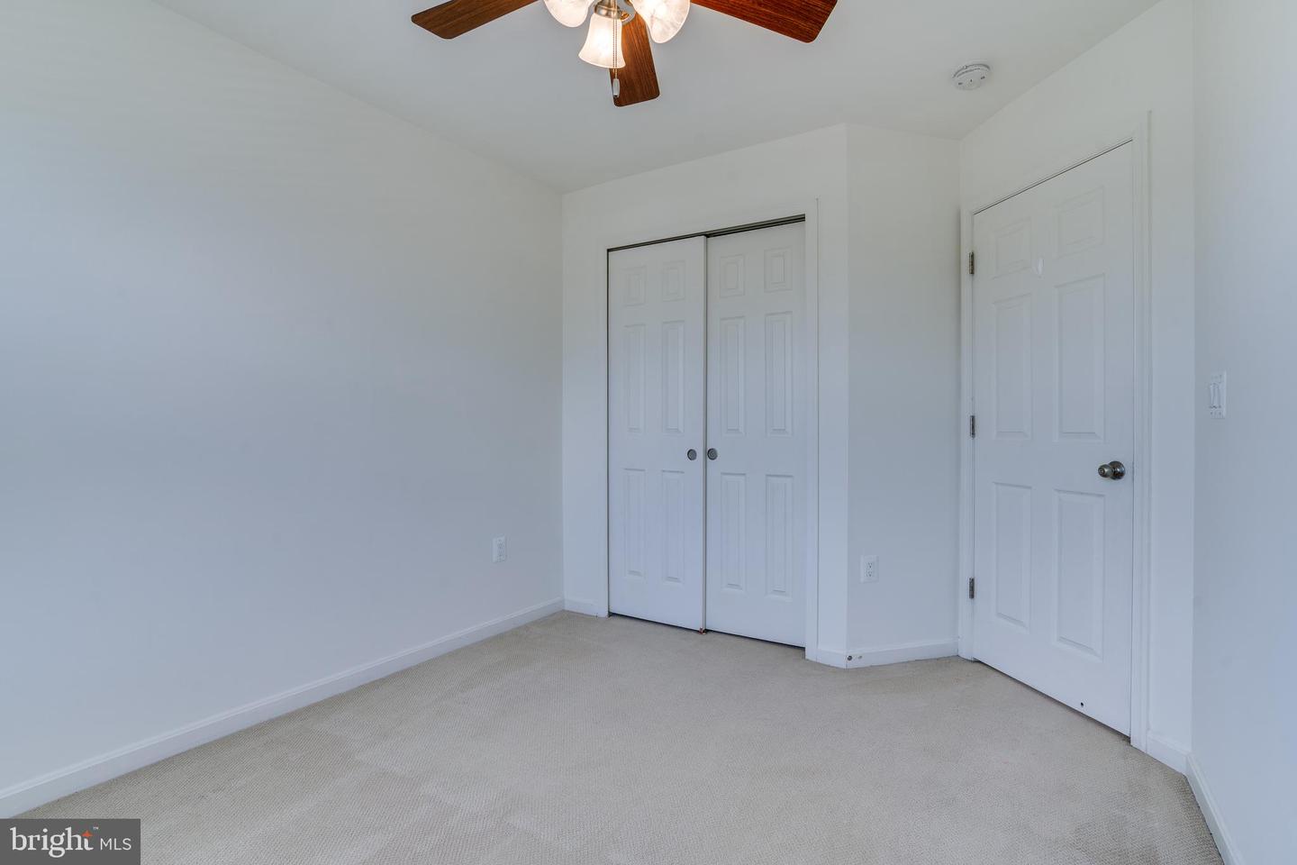 25672 PLEASANT VALLEY RD, CHANTILLY, Virginia 20152, 4 Bedrooms Bedrooms, ,3 BathroomsBathrooms,Residential,For sale,25672 PLEASANT VALLEY RD,VALO2093934 MLS # VALO2093934