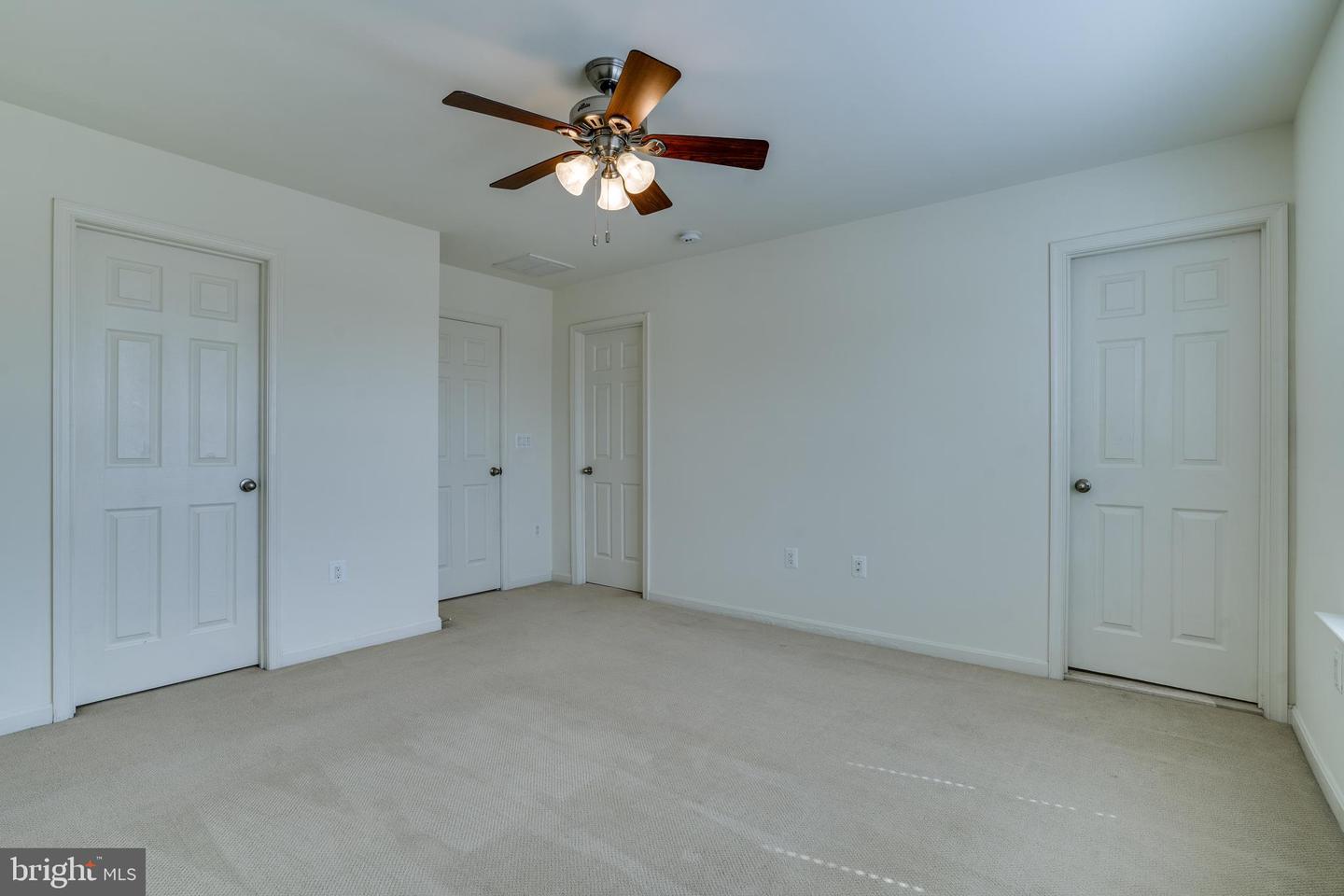 25672 PLEASANT VALLEY RD, CHANTILLY, Virginia 20152, 4 Bedrooms Bedrooms, ,3 BathroomsBathrooms,Residential,For sale,25672 PLEASANT VALLEY RD,VALO2093934 MLS # VALO2093934