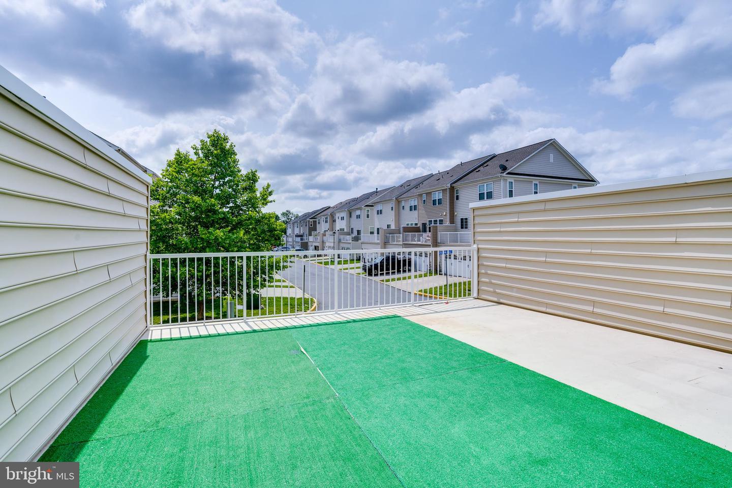 25672 PLEASANT VALLEY RD, CHANTILLY, Virginia 20152, 4 Bedrooms Bedrooms, ,3 BathroomsBathrooms,Residential,For sale,25672 PLEASANT VALLEY RD,VALO2093934 MLS # VALO2093934