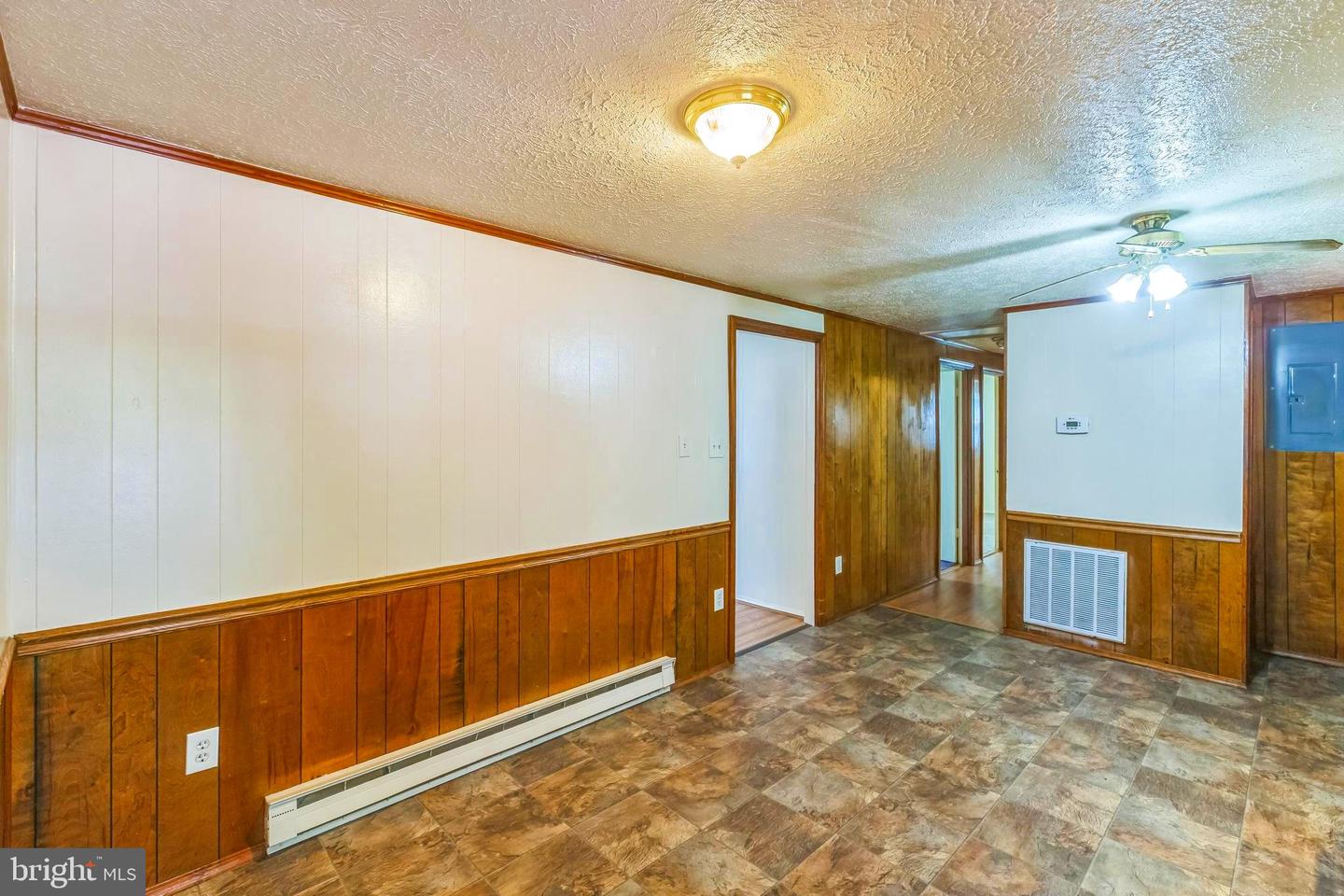 5514 LARCH ST, FREDERICKSBURG, Virginia 22407, 3 Bedrooms Bedrooms, ,1 BathroomBathrooms,Residential,For sale,5514 LARCH ST,VASP2032726 MLS # VASP2032726