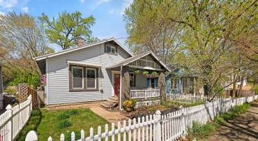2610 HAMLIN ST NE, WASHINGTON, District Of Columbia 20018, 3 Bedrooms Bedrooms, ,2 BathroomsBathrooms,Residential,For sale,2610 HAMLIN ST NE,DCDC2198642 MLS # DCDC2198642
