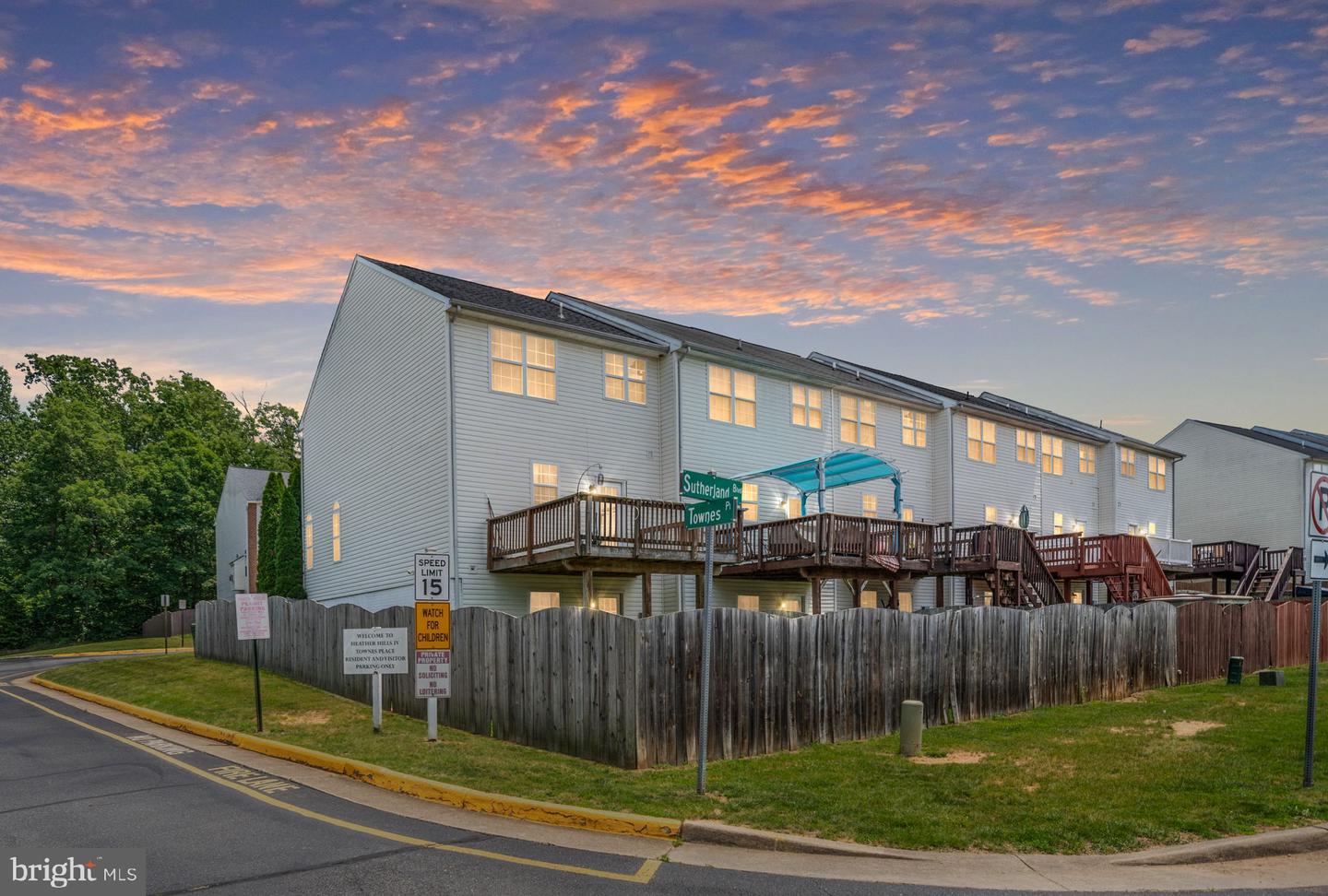 59 TOWNES PL, FREDERICKSBURG, Virginia 22405, 4 Bedrooms Bedrooms, ,3 BathroomsBathrooms,Residential,For sale,59 TOWNES PL,VAST2038844 MLS # VAST2038844