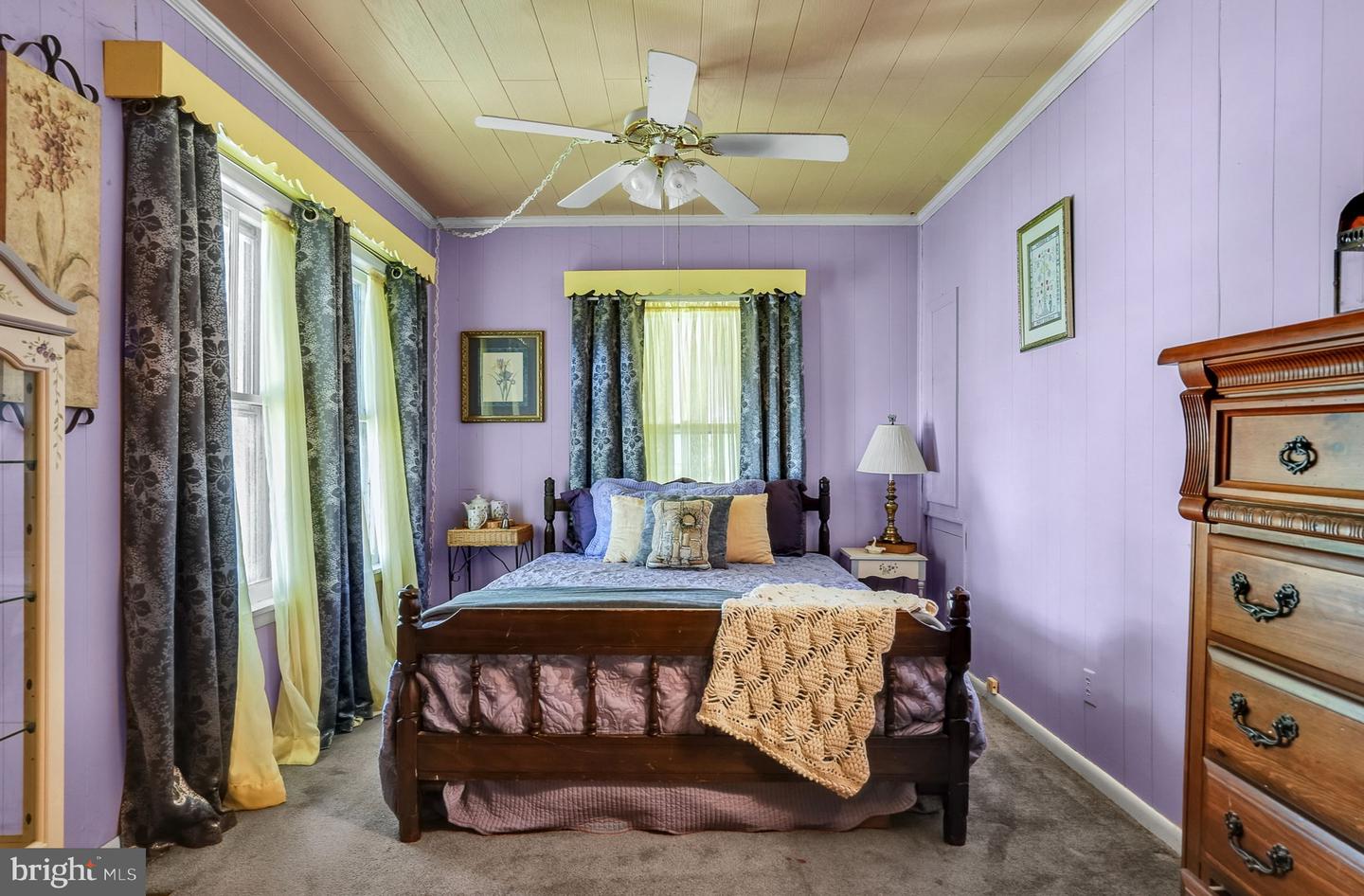 6126 TAYLOR ST, CHINCOTEAGUE ISLAND, Virginia 23336, 4 Bedrooms Bedrooms, ,2 BathroomsBathrooms,Residential,For sale,6126 TAYLOR ST,VAAC2001872 MLS # VAAC2001872