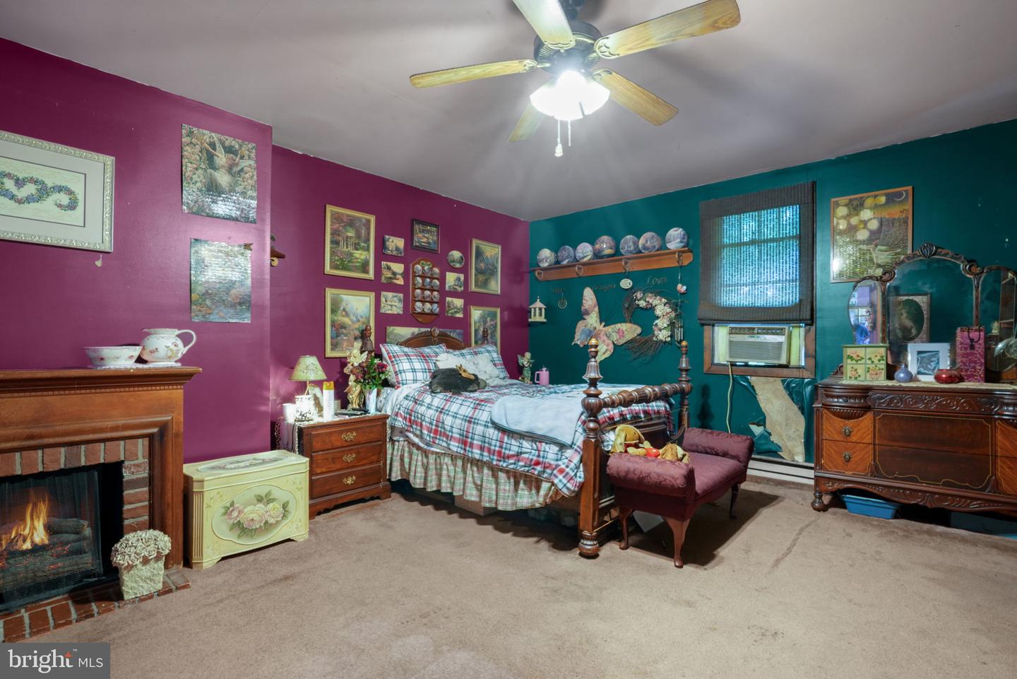6126 TAYLOR ST, CHINCOTEAGUE ISLAND, Virginia 23336, 4 Bedrooms Bedrooms, ,2 BathroomsBathrooms,Residential,For sale,6126 TAYLOR ST,VAAC2001872 MLS # VAAC2001872