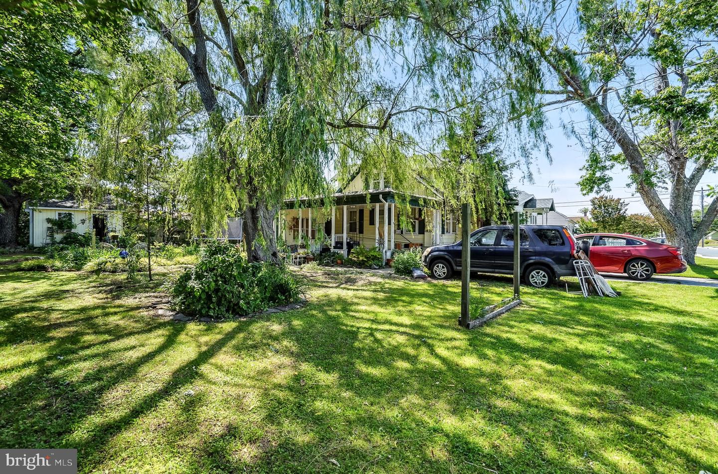 6126 TAYLOR ST, CHINCOTEAGUE ISLAND, Virginia 23336, 4 Bedrooms Bedrooms, ,2 BathroomsBathrooms,Residential,For sale,6126 TAYLOR ST,VAAC2001872 MLS # VAAC2001872