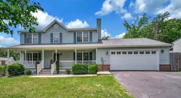 11714 FALCON RIDGE DR, FREDERICKSBURG, Virginia 22407, 4 Bedrooms Bedrooms, ,2 BathroomsBathrooms,Residential,For sale,11714 FALCON RIDGE DR,VASP2033408 MLS # VASP2033408