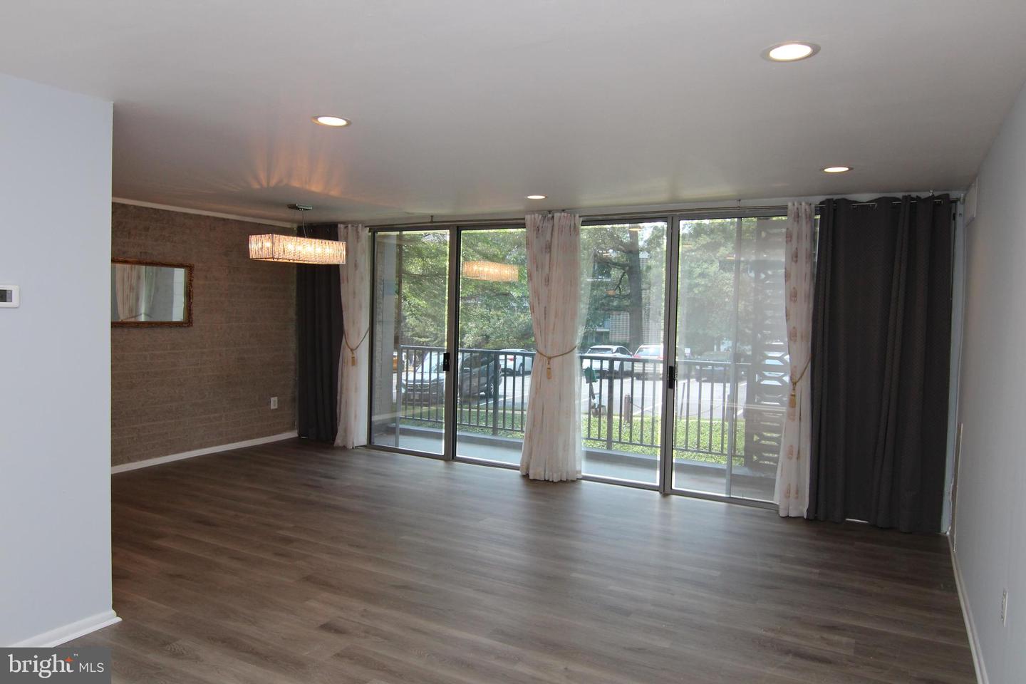 4415 BRIARWOOD CT N #11, ANNANDALE, Virginia 22003, 3 Bedrooms Bedrooms, ,2 BathroomsBathrooms,Residential,For sale,4415 BRIARWOOD CT N #11,VAFX2243478 MLS # VAFX2243478