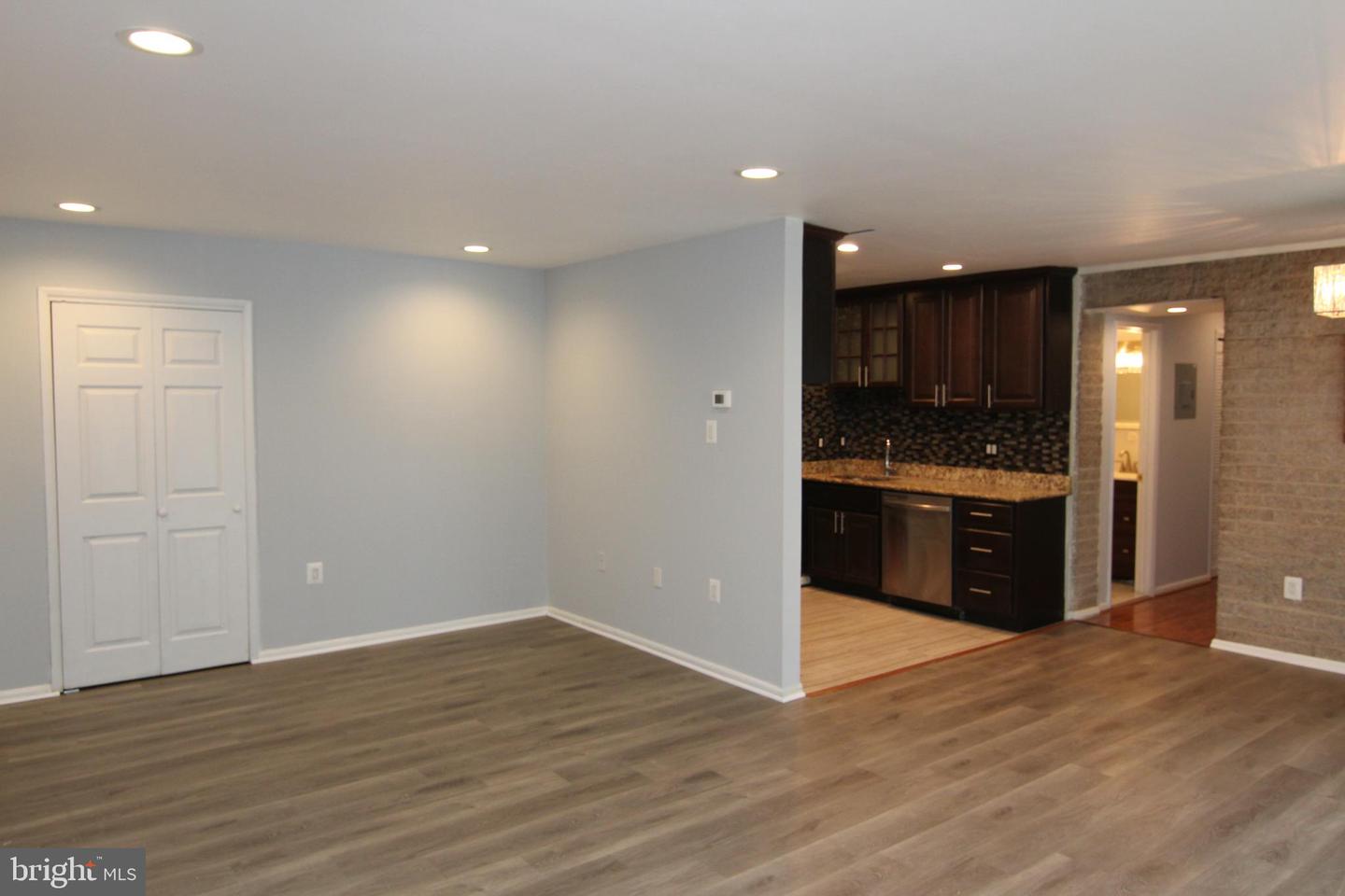 4415 BRIARWOOD CT N #11, ANNANDALE, Virginia 22003, 3 Bedrooms Bedrooms, ,2 BathroomsBathrooms,Residential,For sale,4415 BRIARWOOD CT N #11,VAFX2243478 MLS # VAFX2243478