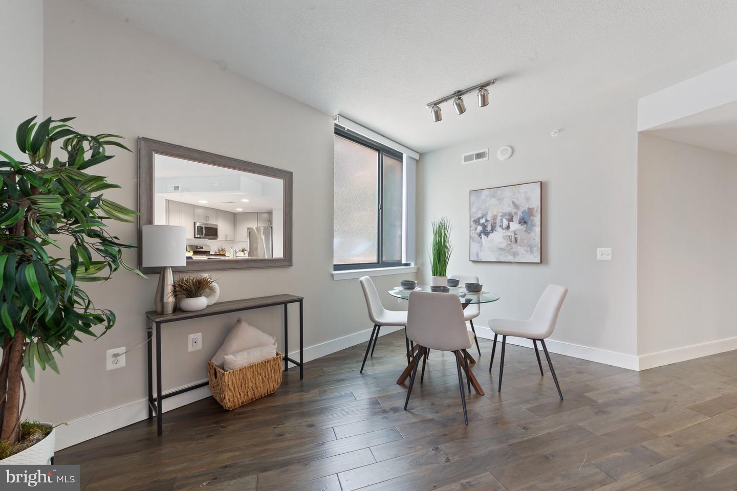 50 FLORIDA AVE NE #226, WASHINGTON, District Of Columbia 20002, 1 Bedroom Bedrooms, ,1 BathroomBathrooms,Residential,For sale,50 FLORIDA AVE NE #226,DCDC2202706 MLS # DCDC2202706