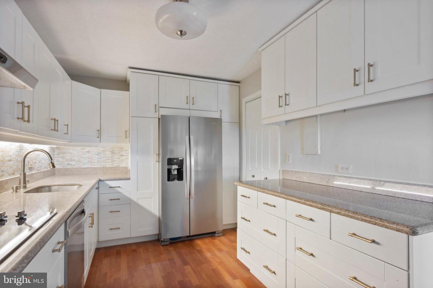 8380 GREENSBORO DR #906, MCLEAN, Virginia 22102, 2 Bedrooms Bedrooms, ,1 BathroomBathrooms,Residential,For sale,8380 GREENSBORO DR #906,VAFX2243678 MLS # VAFX2243678