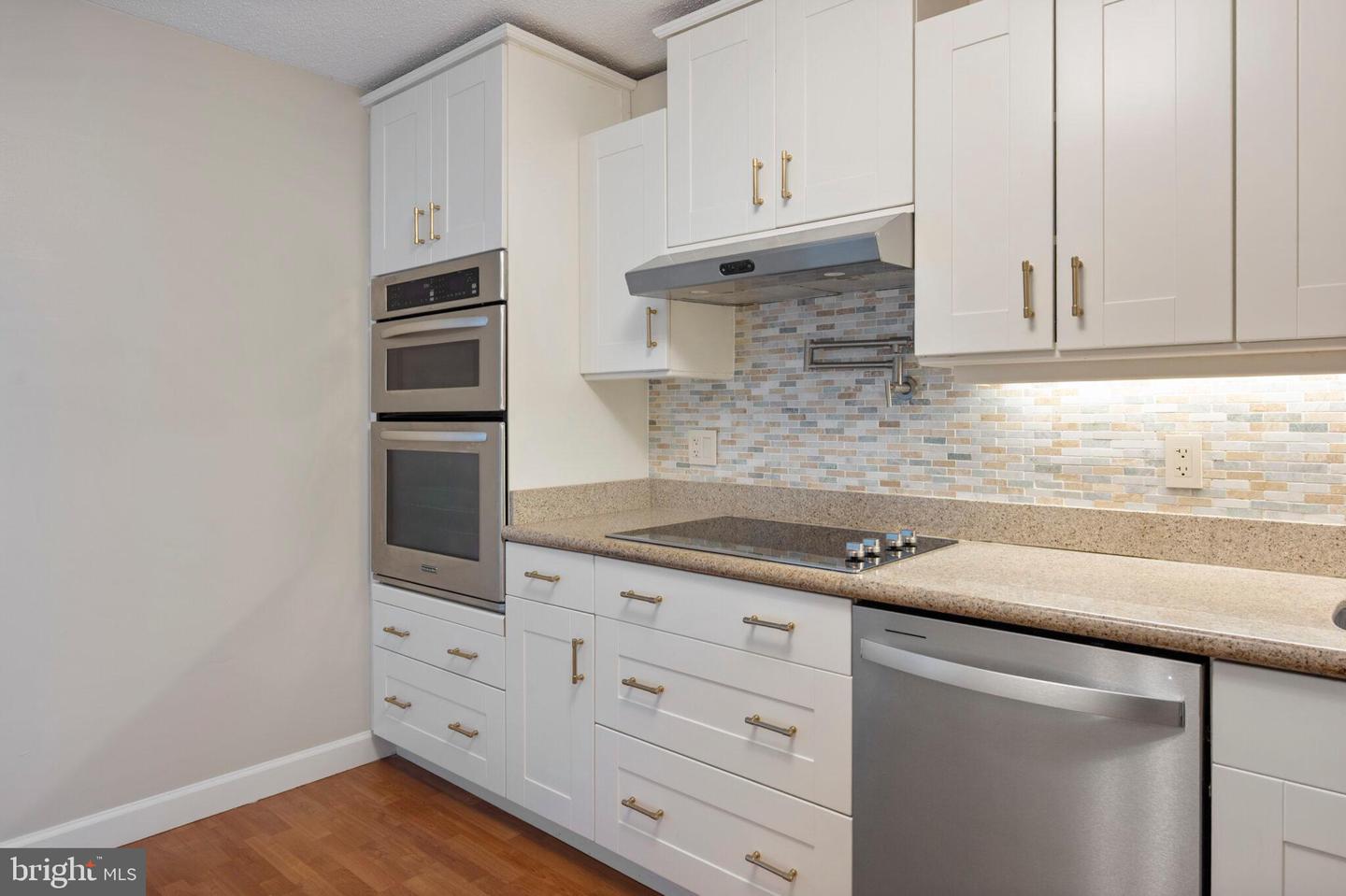 8380 GREENSBORO DR #906, MCLEAN, Virginia 22102, 2 Bedrooms Bedrooms, ,1 BathroomBathrooms,Residential,For sale,8380 GREENSBORO DR #906,VAFX2243678 MLS # VAFX2243678
