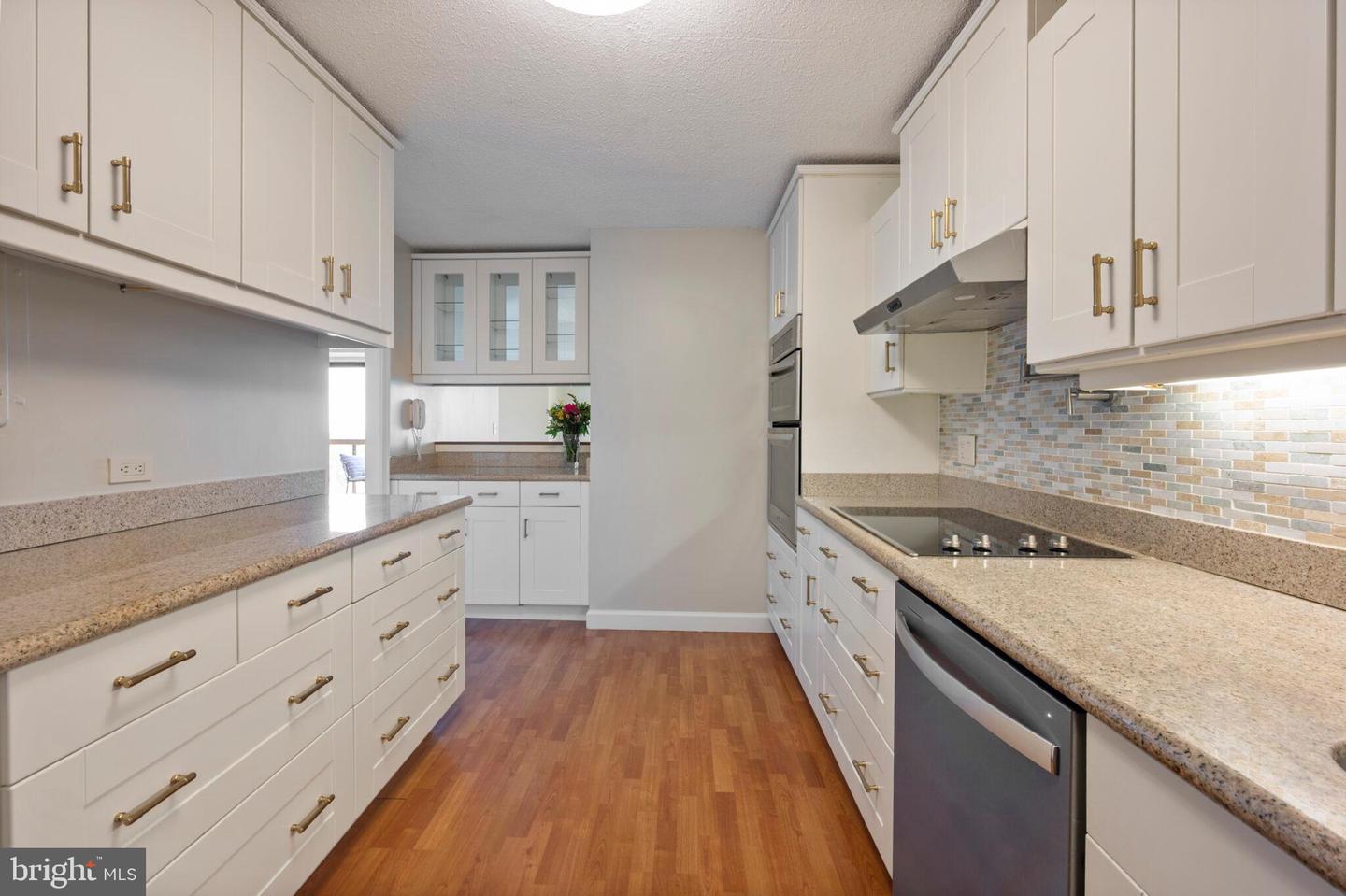 8380 GREENSBORO DR #906, MCLEAN, Virginia 22102, 2 Bedrooms Bedrooms, ,1 BathroomBathrooms,Residential,For sale,8380 GREENSBORO DR #906,VAFX2243678 MLS # VAFX2243678