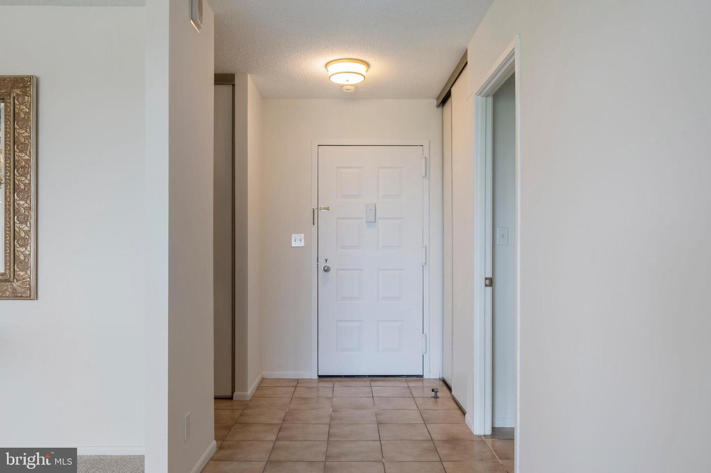 8380 GREENSBORO DR #906, MCLEAN, Virginia 22102, 2 Bedrooms Bedrooms, ,1 BathroomBathrooms,Residential,For sale,8380 GREENSBORO DR #906,VAFX2243678 MLS # VAFX2243678