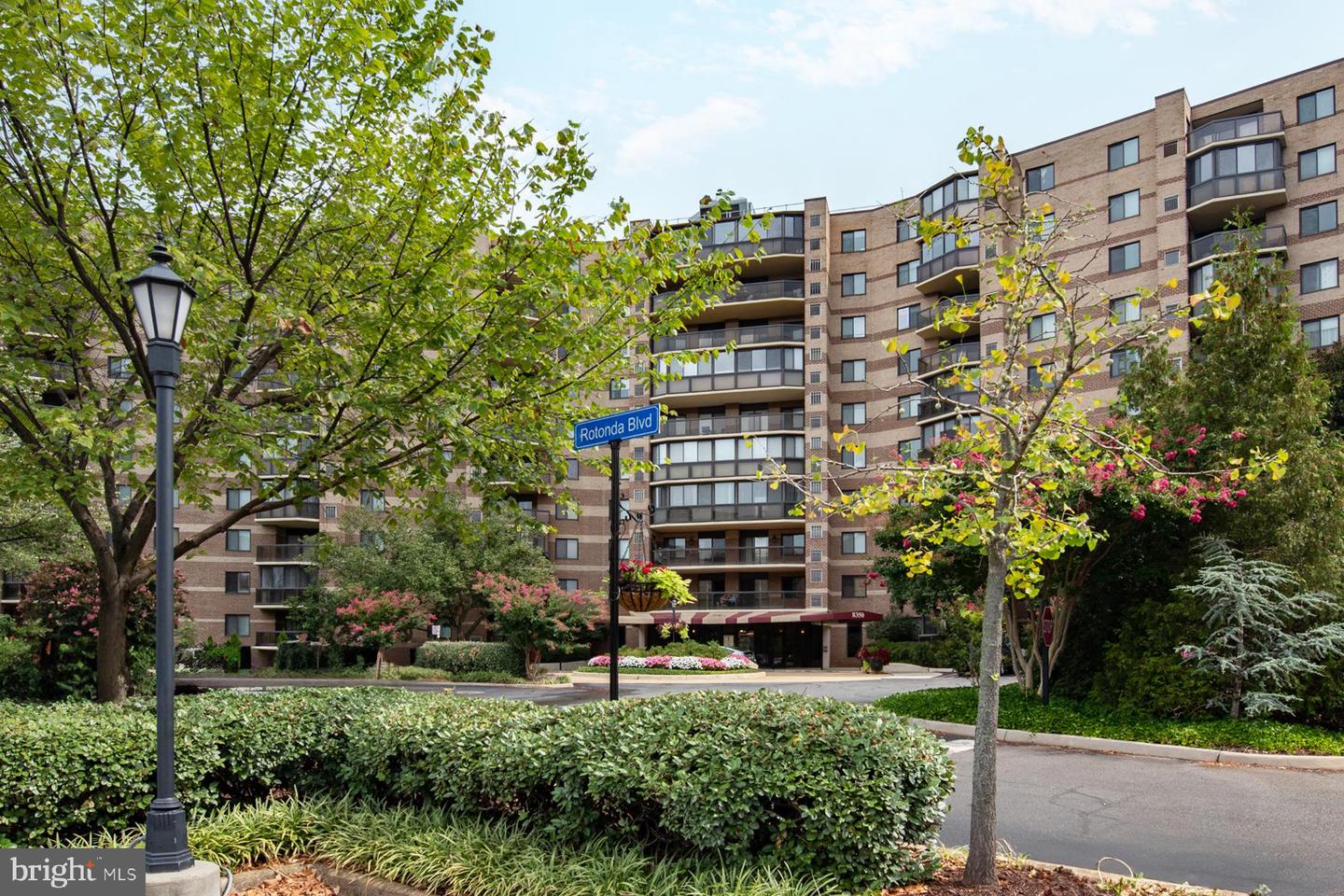 8380 GREENSBORO DR #906, MCLEAN, Virginia 22102, 2 Bedrooms Bedrooms, ,1 BathroomBathrooms,Residential,For sale,8380 GREENSBORO DR #906,VAFX2243678 MLS # VAFX2243678