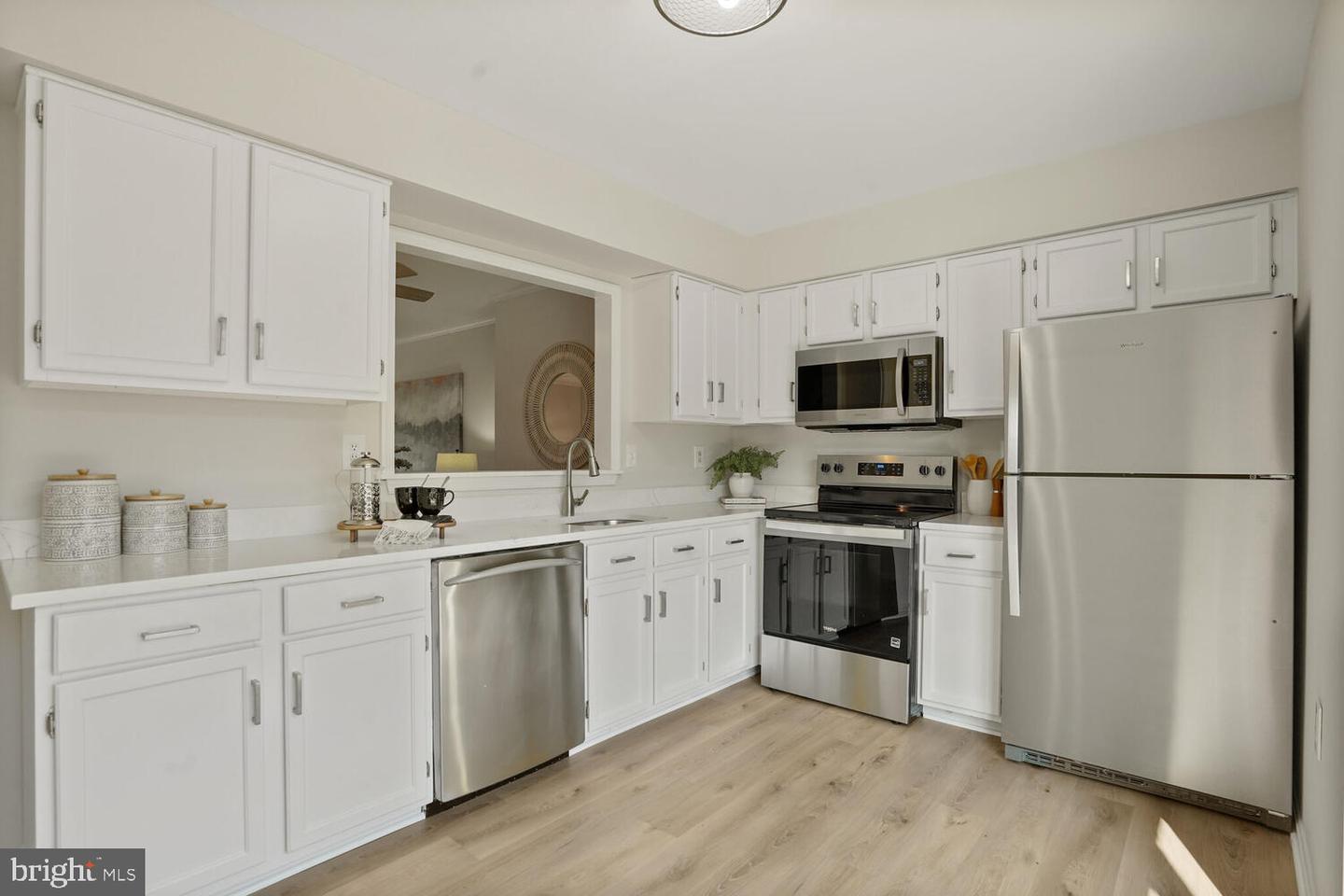 7378 ROKEBY DR, MANASSAS, Virginia 20109, 3 Bedrooms Bedrooms, ,3 BathroomsBathrooms,Residential,For sale,7378 ROKEBY DR,VAPW2095542 MLS # VAPW2095542