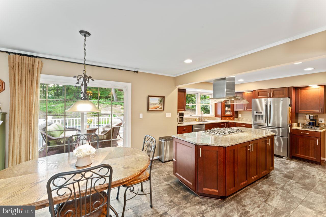 44 BRIDGEPORT CIR, STAFFORD, Virginia 22554, 4 Bedrooms Bedrooms, ,3 BathroomsBathrooms,Residential,For sale,44 BRIDGEPORT CIR,VAST2039242 MLS # VAST2039242
