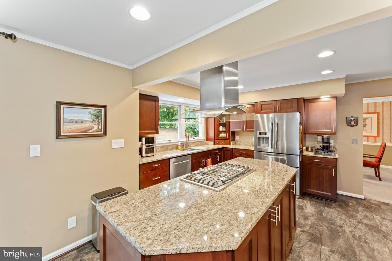 44 BRIDGEPORT CIR, STAFFORD, Virginia 22554, 4 Bedrooms Bedrooms, ,3 BathroomsBathrooms,Residential,For sale,44 BRIDGEPORT CIR,VAST2039242 MLS # VAST2039242