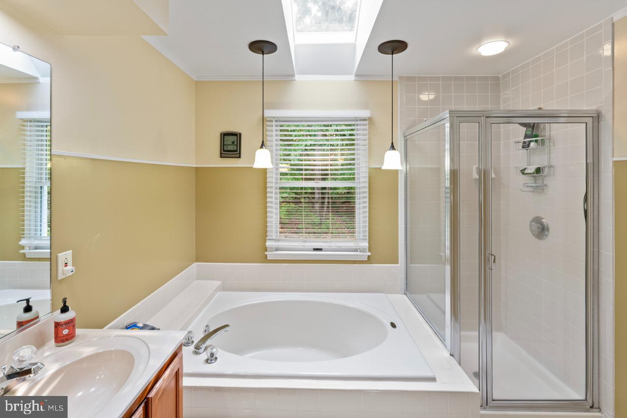44 BRIDGEPORT CIR, STAFFORD, Virginia 22554, 4 Bedrooms Bedrooms, ,3 BathroomsBathrooms,Residential,For sale,44 BRIDGEPORT CIR,VAST2039242 MLS # VAST2039242