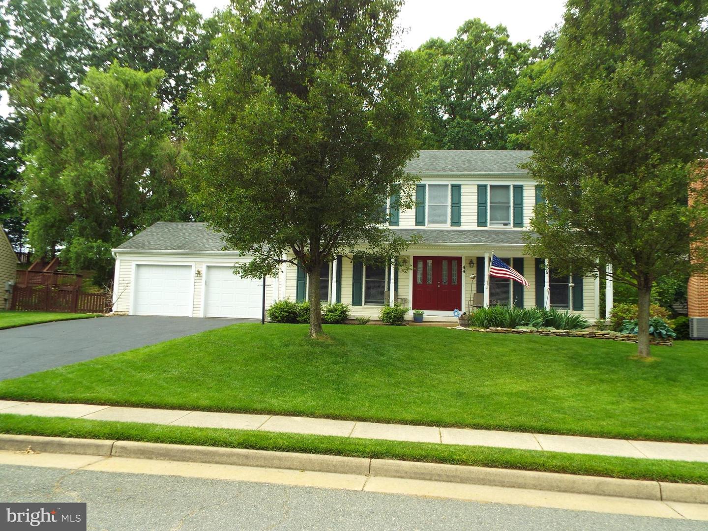 44 BRIDGEPORT CIR, STAFFORD, Virginia 22554, 4 Bedrooms Bedrooms, ,3 BathroomsBathrooms,Residential,For sale,44 BRIDGEPORT CIR,VAST2039242 MLS # VAST2039242