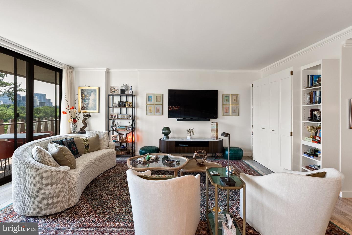 2700 VIRGINIA AVE NW #606, WASHINGTON, District Of Columbia 20037, 1 Bedroom Bedrooms, ,1 BathroomBathrooms,Residential,For sale,2700 VIRGINIA AVE NW #606,DCDC2202638 MLS # DCDC2202638