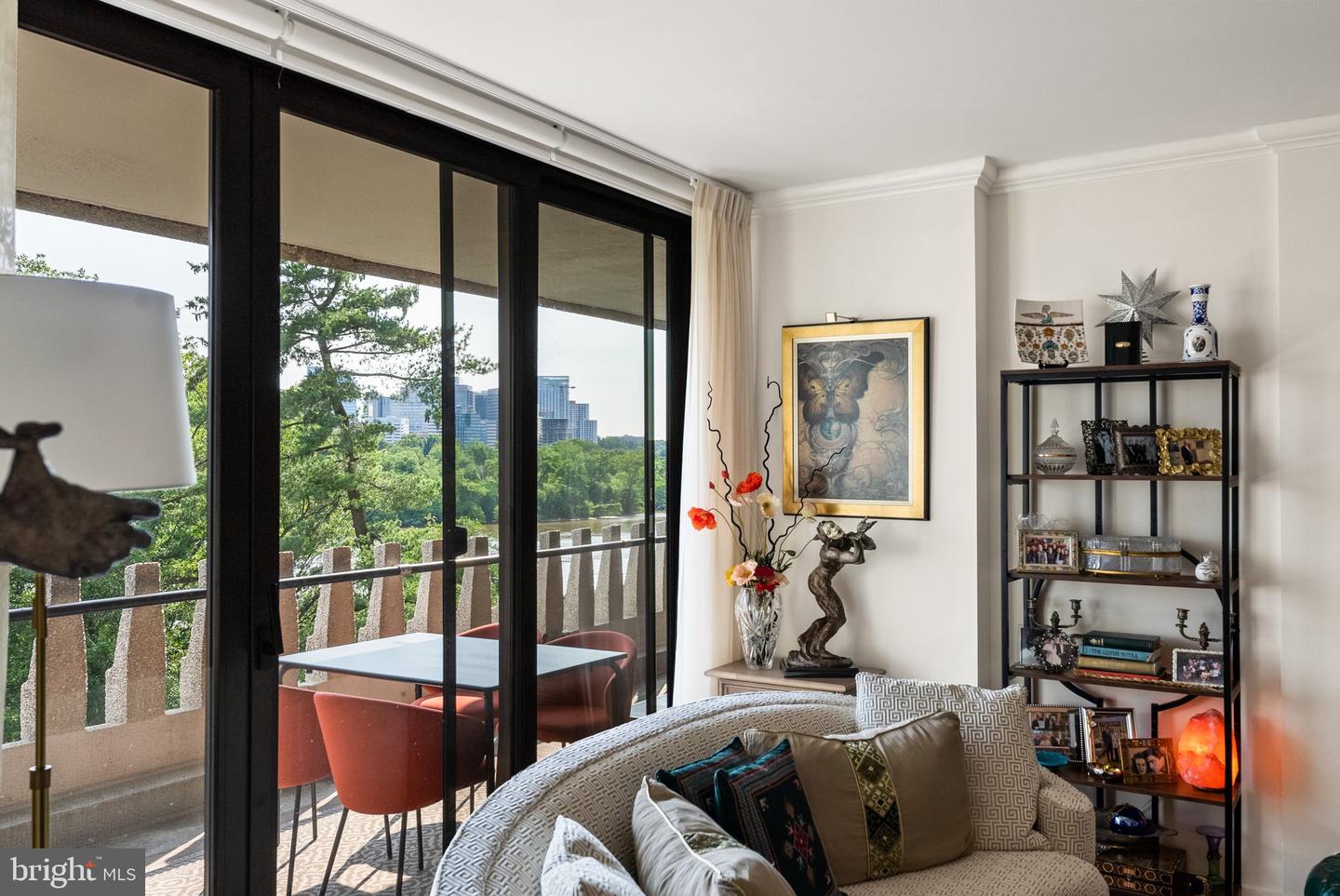 2700 VIRGINIA AVE NW #606, WASHINGTON, District Of Columbia 20037, 1 Bedroom Bedrooms, ,1 BathroomBathrooms,Residential,For sale,2700 VIRGINIA AVE NW #606,DCDC2202638 MLS # DCDC2202638