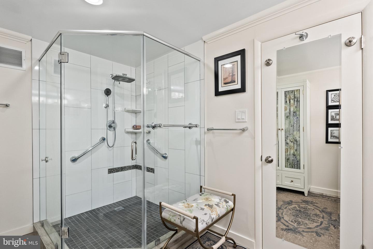 2700 VIRGINIA AVE NW #606, WASHINGTON, District Of Columbia 20037, 1 Bedroom Bedrooms, ,1 BathroomBathrooms,Residential,For sale,2700 VIRGINIA AVE NW #606,DCDC2202638 MLS # DCDC2202638