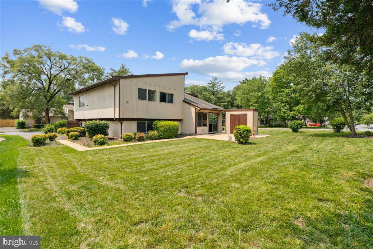 167 S FOX RD, STERLING, Virginia 20164, 4 Bedrooms Bedrooms, ,2 BathroomsBathrooms,Residential,For sale,167 S FOX RD,VALO2098320 MLS # VALO2098320
