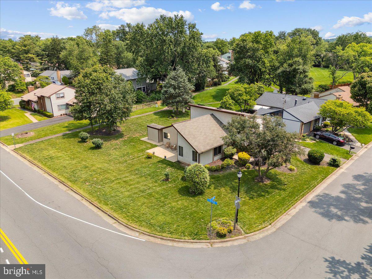167 S FOX RD, STERLING, Virginia 20164, 4 Bedrooms Bedrooms, ,2 BathroomsBathrooms,Residential,For sale,167 S FOX RD,VALO2098320 MLS # VALO2098320