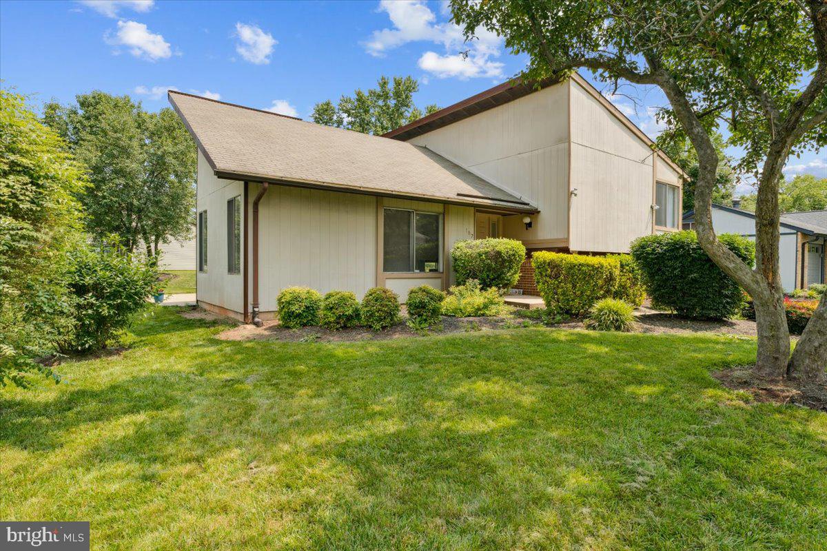 167 S FOX RD, STERLING, Virginia 20164, 4 Bedrooms Bedrooms, ,2 BathroomsBathrooms,Residential,For sale,167 S FOX RD,VALO2098320 MLS # VALO2098320