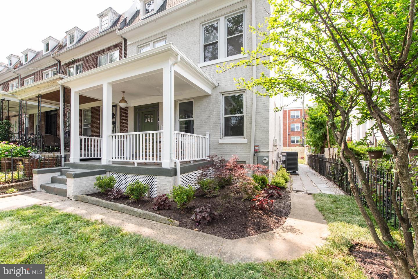 110 VARNUM ST NW, WASHINGTON, District Of Columbia 20011, 3 Bedrooms Bedrooms, ,2 BathroomsBathrooms,Residential,For sale,110 VARNUM ST NW,DCDC2203588 MLS # DCDC2203588