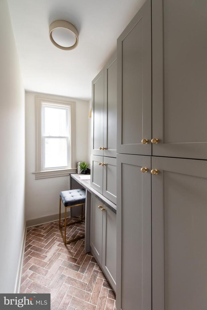 110 VARNUM ST NW, WASHINGTON, District Of Columbia 20011, 3 Bedrooms Bedrooms, ,2 BathroomsBathrooms,Residential,For sale,110 VARNUM ST NW,DCDC2203588 MLS # DCDC2203588