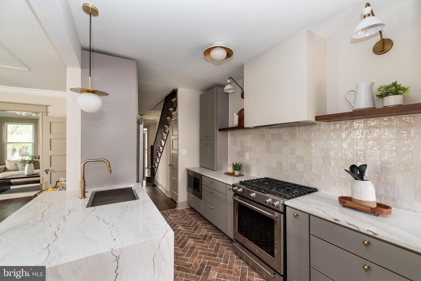 110 VARNUM ST NW, WASHINGTON, District Of Columbia 20011, 3 Bedrooms Bedrooms, ,2 BathroomsBathrooms,Residential,For sale,110 VARNUM ST NW,DCDC2203588 MLS # DCDC2203588