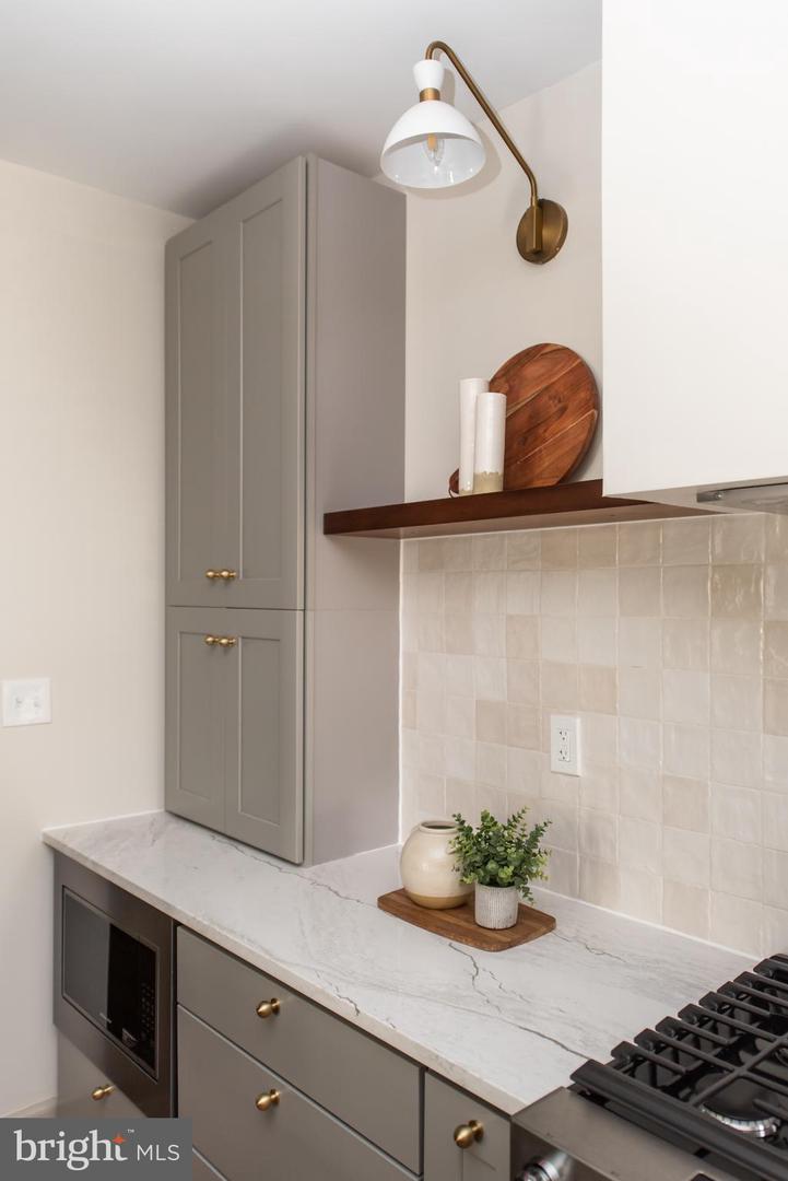 110 VARNUM ST NW, WASHINGTON, District Of Columbia 20011, 3 Bedrooms Bedrooms, ,2 BathroomsBathrooms,Residential,For sale,110 VARNUM ST NW,DCDC2203588 MLS # DCDC2203588