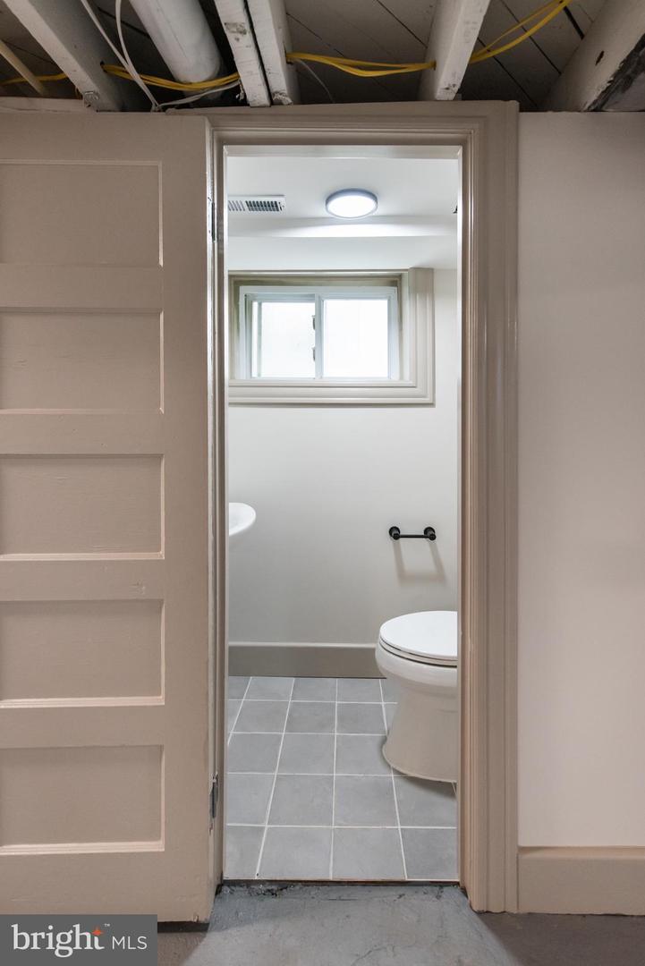 110 VARNUM ST NW, WASHINGTON, District Of Columbia 20011, 3 Bedrooms Bedrooms, ,2 BathroomsBathrooms,Residential,For sale,110 VARNUM ST NW,DCDC2203588 MLS # DCDC2203588