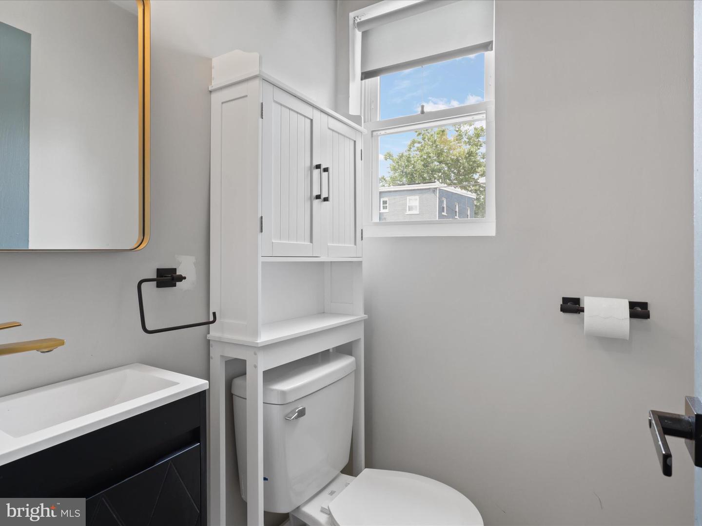 610 GALVESTON PL SE, WASHINGTON, District Of Columbia 20032, 3 Bedrooms Bedrooms, ,2 BathroomsBathrooms,Residential,For sale,610 GALVESTON PL SE,DCDC2203620 MLS # DCDC2203620