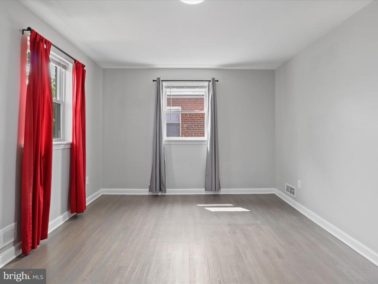610 GALVESTON PL SE, WASHINGTON, District Of Columbia 20032, 3 Bedrooms Bedrooms, ,2 BathroomsBathrooms,Residential,For sale,610 GALVESTON PL SE,DCDC2203620 MLS # DCDC2203620