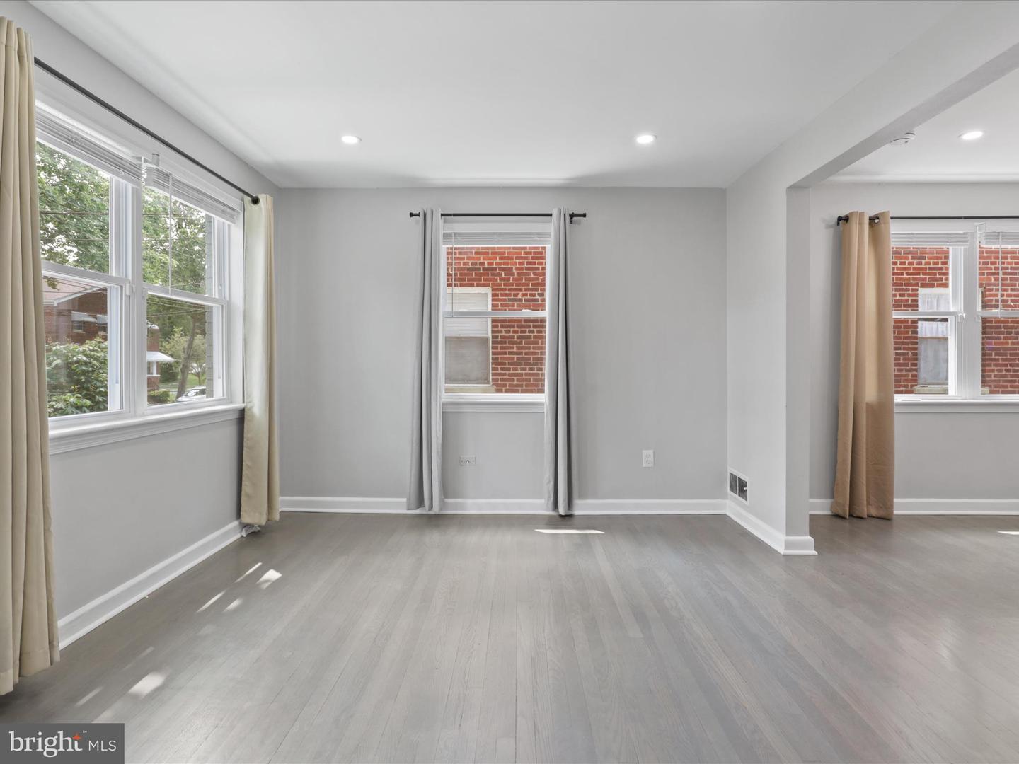 610 GALVESTON PL SE, WASHINGTON, District Of Columbia 20032, 3 Bedrooms Bedrooms, ,2 BathroomsBathrooms,Residential,For sale,610 GALVESTON PL SE,DCDC2203620 MLS # DCDC2203620