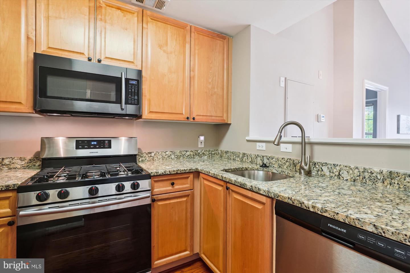 171 SOMERVELLE ST #402, ALEXANDRIA, Virginia 22304, 1 Bedroom Bedrooms, ,1 BathroomBathrooms,Residential,For sale,171 SOMERVELLE ST #402,VAAX2046050 MLS # VAAX2046050