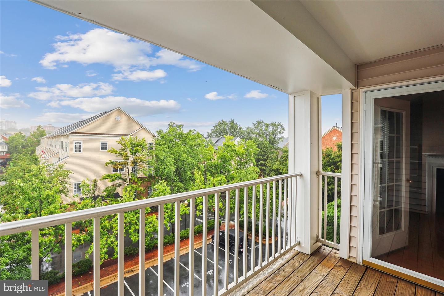 171 SOMERVELLE ST #402, ALEXANDRIA, Virginia 22304, 1 Bedroom Bedrooms, ,1 BathroomBathrooms,Residential,For sale,171 SOMERVELLE ST #402,VAAX2046050 MLS # VAAX2046050