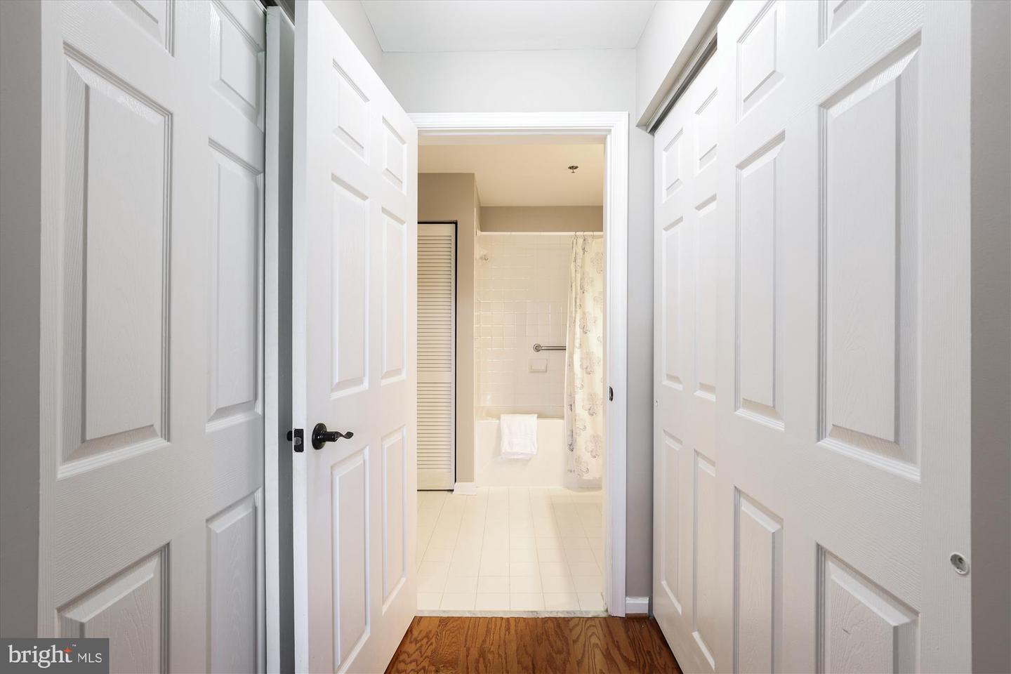 171 SOMERVELLE ST #402, ALEXANDRIA, Virginia 22304, 1 Bedroom Bedrooms, ,1 BathroomBathrooms,Residential,For sale,171 SOMERVELLE ST #402,VAAX2046050 MLS # VAAX2046050