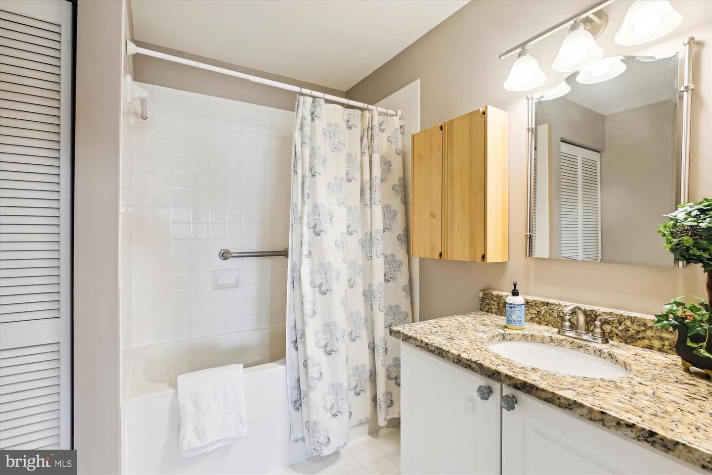 171 SOMERVELLE ST #402, ALEXANDRIA, Virginia 22304, 1 Bedroom Bedrooms, ,1 BathroomBathrooms,Residential,For sale,171 SOMERVELLE ST #402,VAAX2046050 MLS # VAAX2046050