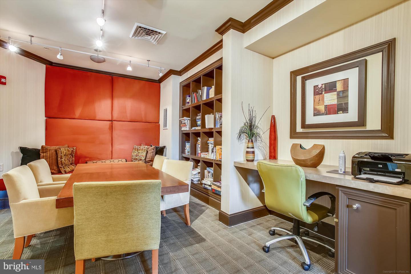 171 SOMERVELLE ST #402, ALEXANDRIA, Virginia 22304, 1 Bedroom Bedrooms, ,1 BathroomBathrooms,Residential,For sale,171 SOMERVELLE ST #402,VAAX2046050 MLS # VAAX2046050