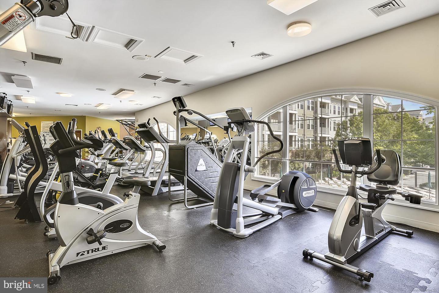 171 SOMERVELLE ST #402, ALEXANDRIA, Virginia 22304, 1 Bedroom Bedrooms, ,1 BathroomBathrooms,Residential,For sale,171 SOMERVELLE ST #402,VAAX2046050 MLS # VAAX2046050