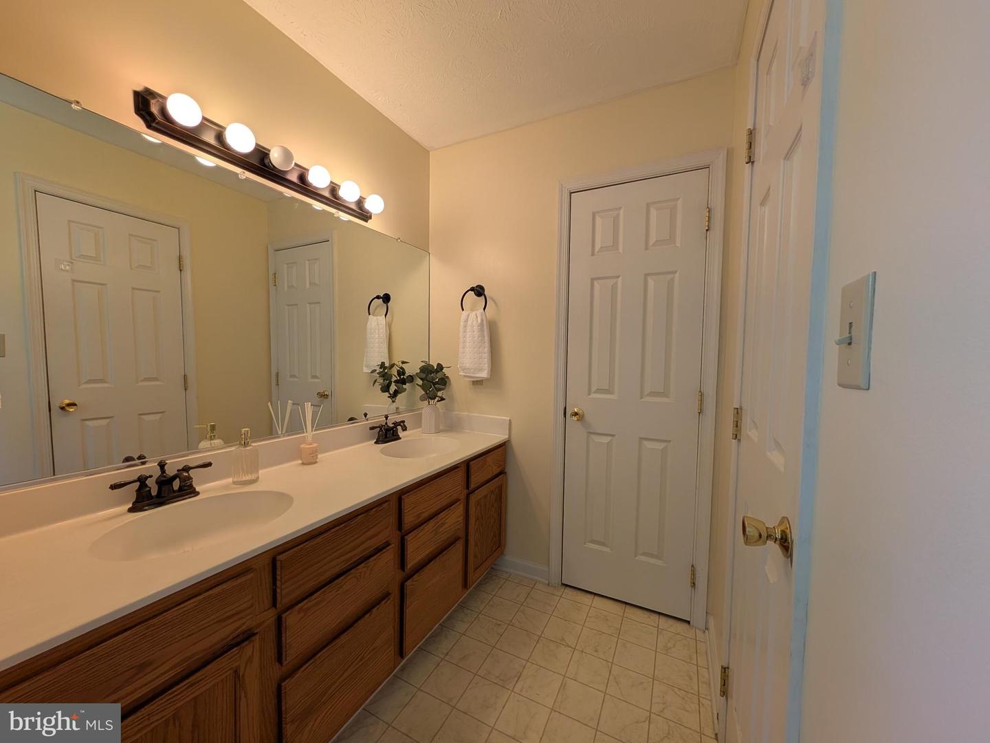 2620 STONEGATE DR, WINCHESTER, Virginia 22601, 5 Bedrooms Bedrooms, ,3 BathroomsBathrooms,Residential,For sale,2620 STONEGATE DR,VAWI2007886 MLS # VAWI2007886
