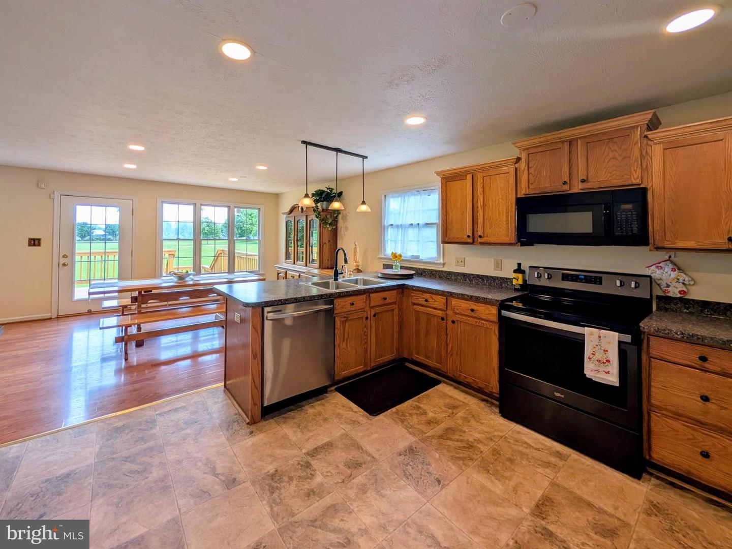 2620 STONEGATE DR, WINCHESTER, Virginia 22601, 5 Bedrooms Bedrooms, ,3 BathroomsBathrooms,Residential,For sale,2620 STONEGATE DR,VAWI2007886 MLS # VAWI2007886