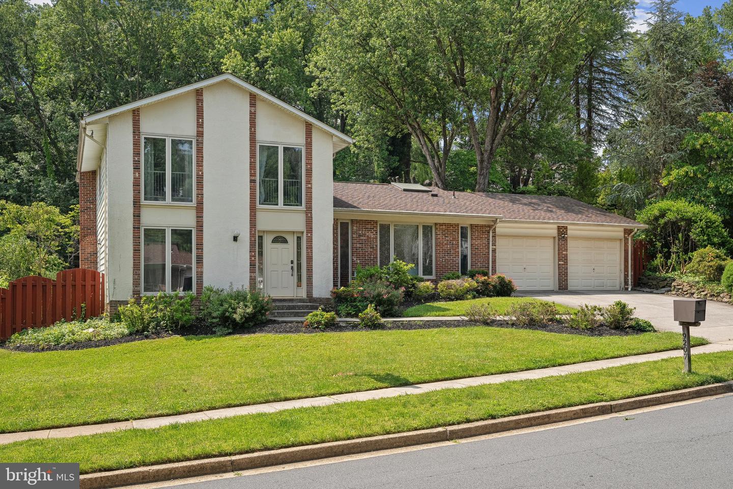 9207 BOIS AVE, VIENNA, Virginia 22182, 5 Bedrooms Bedrooms, ,3 BathroomsBathrooms,Residential,For sale,9207 BOIS AVE,VAFX2244888 MLS # VAFX2244888