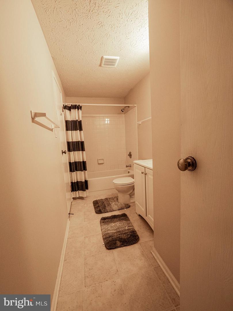 11050 GRANBY CT, RESTON, Virginia 20191, 3 Bedrooms Bedrooms, ,2 BathroomsBathrooms,Residential,For sale,11050 GRANBY CT,VAFX2245068 MLS # VAFX2245068
