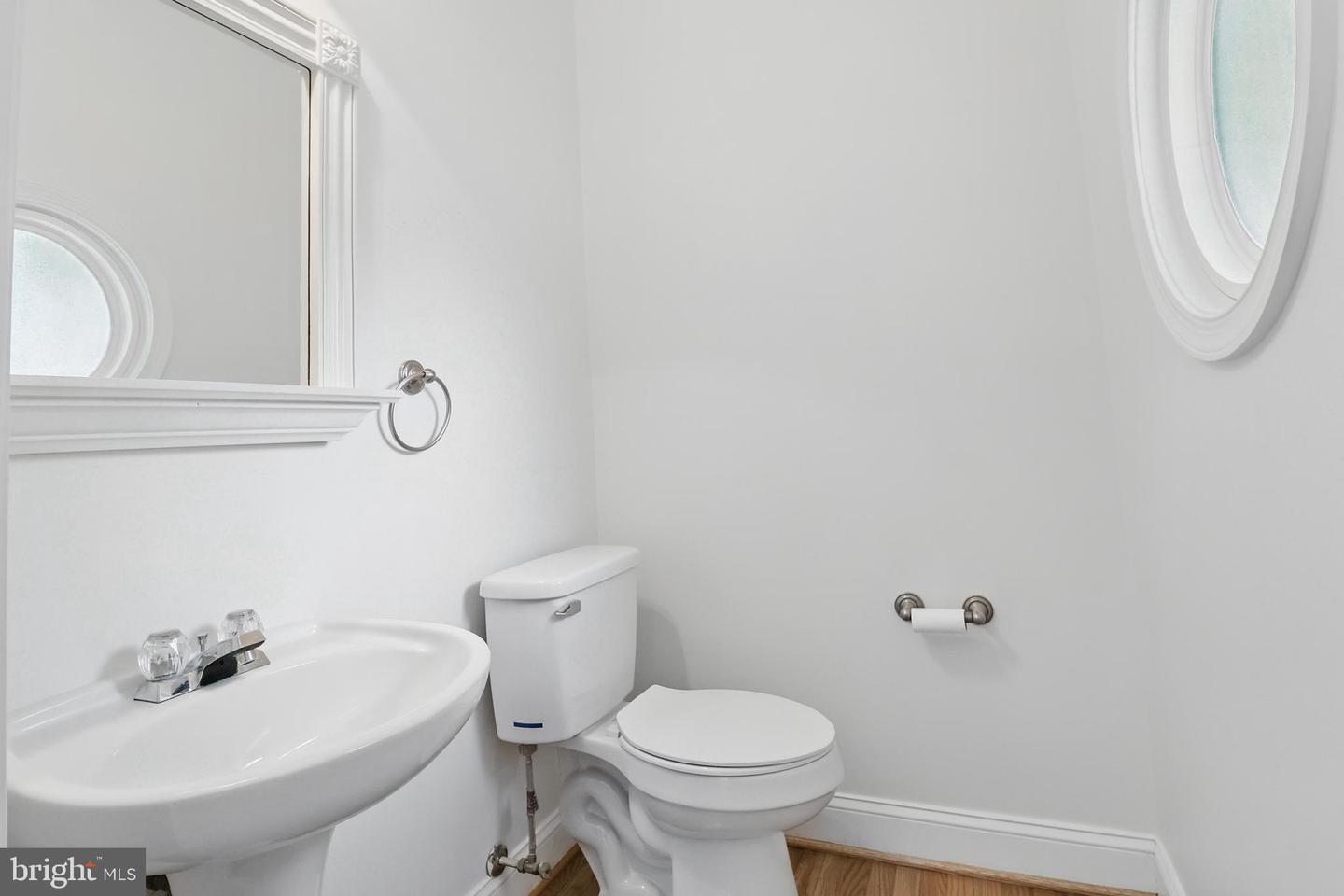 43175 BURSTALL CT, LEESBURG, Virginia 20176, 4 Bedrooms Bedrooms, ,2 BathroomsBathrooms,Residential,For sale,43175 BURSTALL CT,VALO2098192 MLS # VALO2098192
