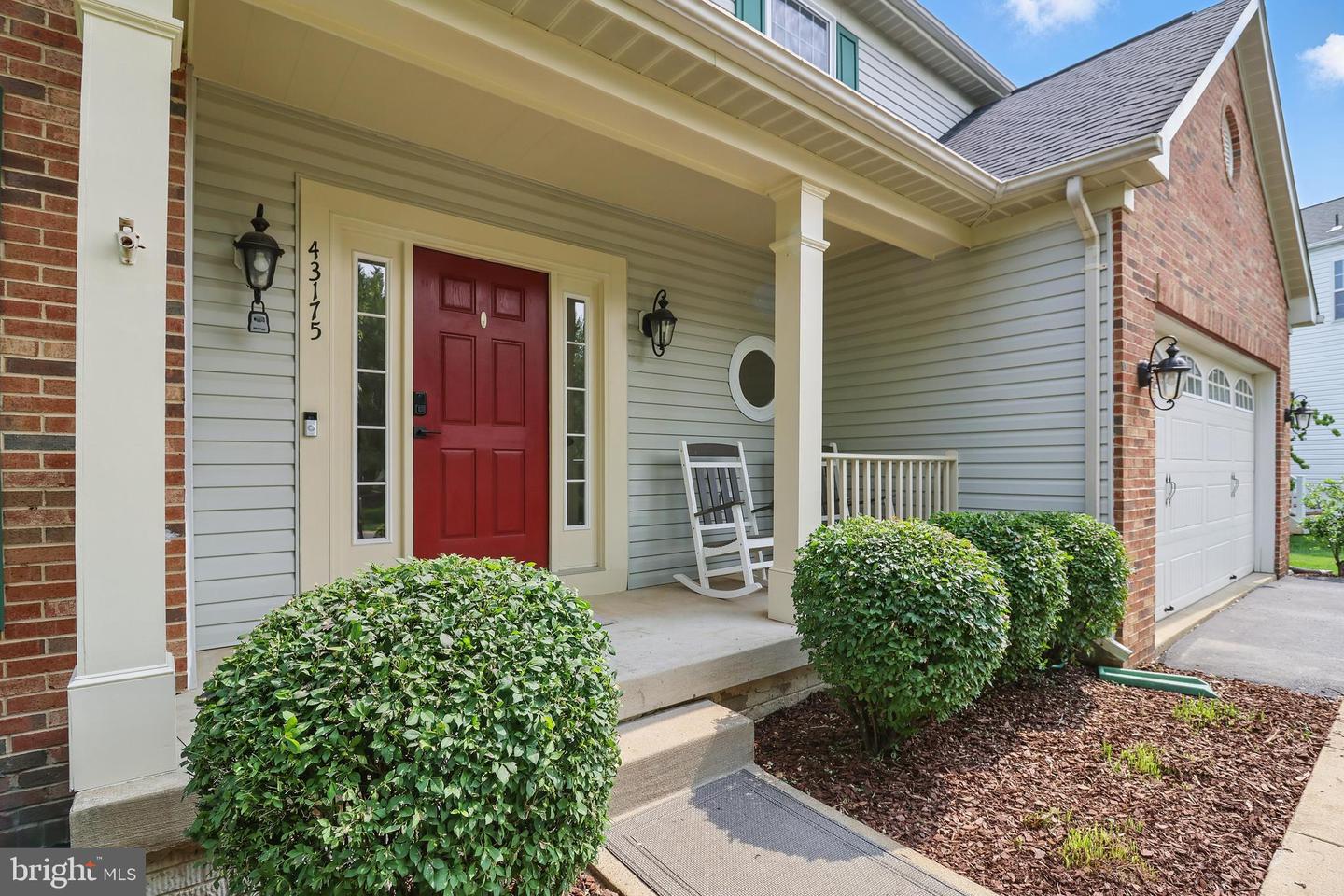 43175 BURSTALL CT, LEESBURG, Virginia 20176, 4 Bedrooms Bedrooms, ,2 BathroomsBathrooms,Residential,For sale,43175 BURSTALL CT,VALO2098192 MLS # VALO2098192
