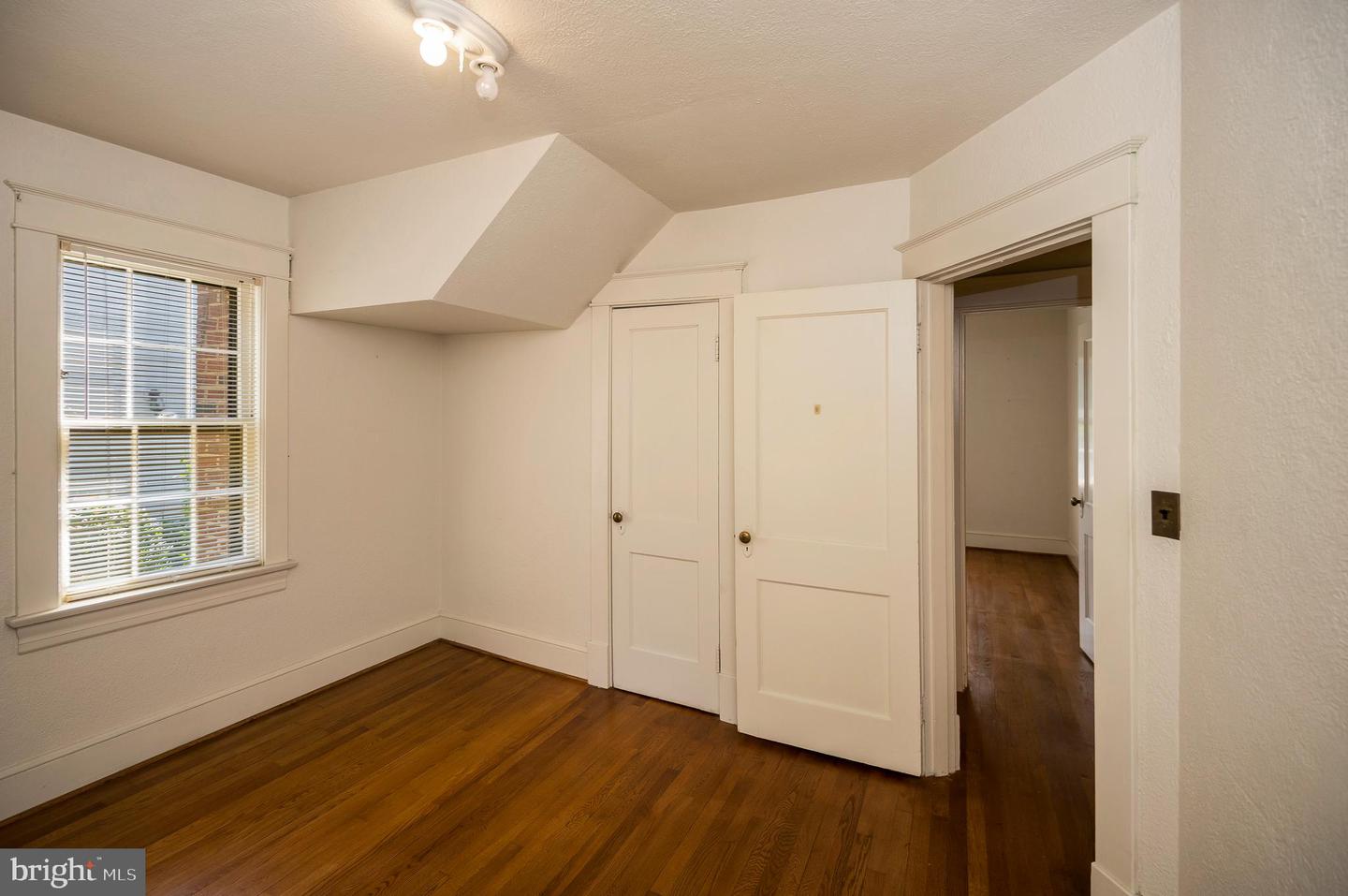 911 MONROE ST, FREDERICKSBURG, Virginia 22401, 4 Bedrooms Bedrooms, ,2 BathroomsBathrooms,Residential,For sale,911 MONROE ST,VAFB2008324 MLS # VAFB2008324